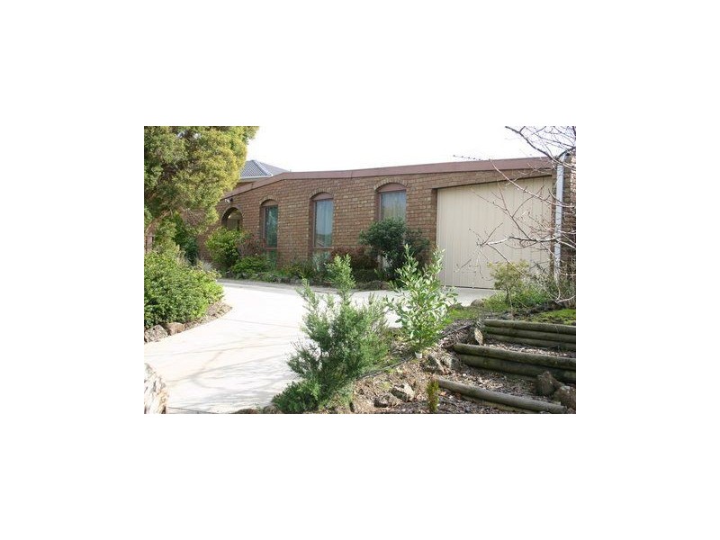 3 Banyule Court, Frankston South VIC 3199