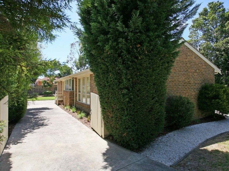 10 Olearia Crescent, Langwarrin VIC 3910