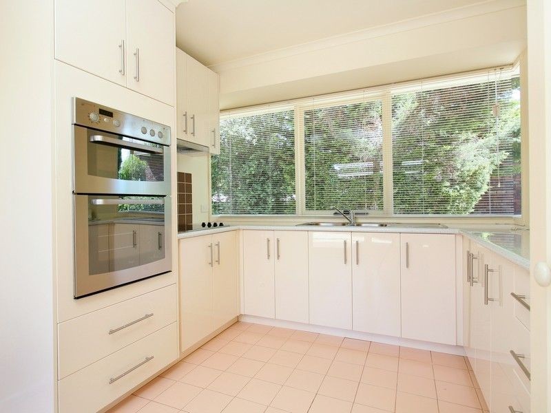 10 Olearia Crescent, Langwarrin VIC 3910