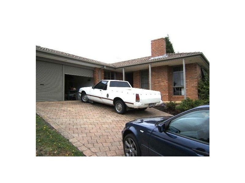 25 Beacon Drive, Langwarrin VIC 3910