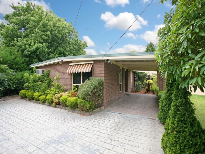 444 McClelland Dr, Langwarrin VIC 3910