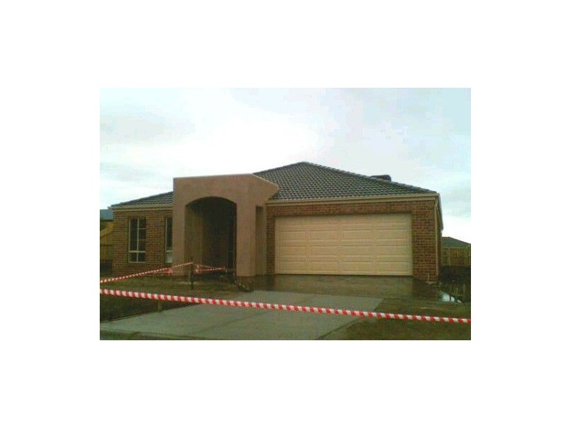 1 Manchester Drive, Skye VIC 3977