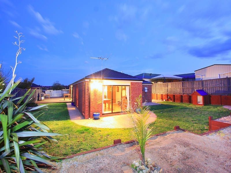 23 King Orchid Drive, Langwarrin VIC 3910