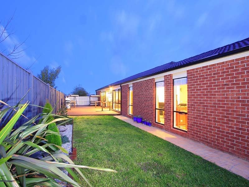 23 King Orchid Drive, Langwarrin VIC 3910