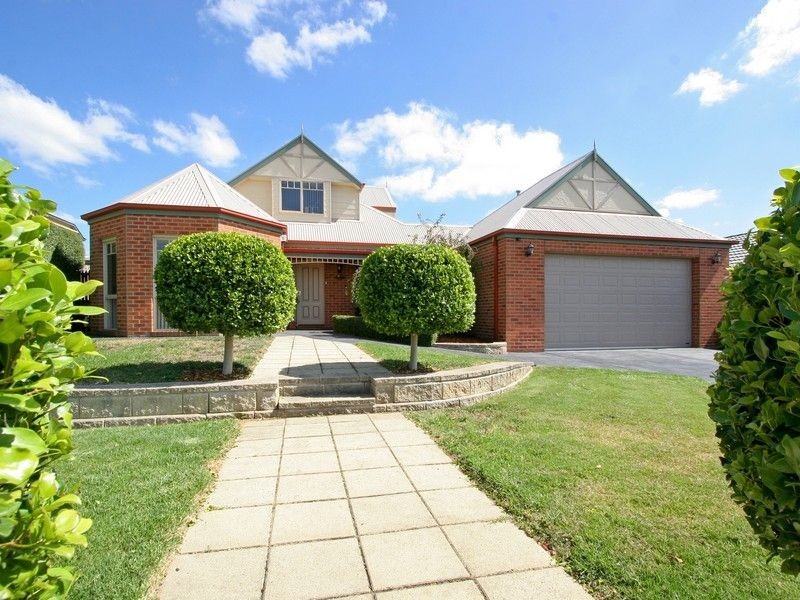 16 Candwindara Court, Langwarrin VIC 3910