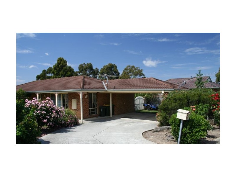 20 Richard Dr, Langwarrin VIC 3910