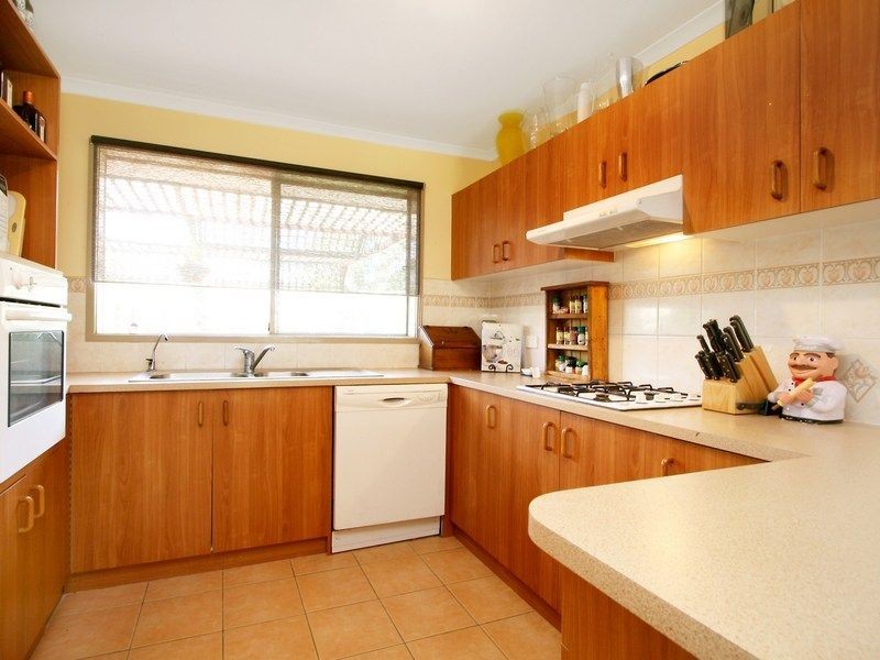 6 Gleeson Crt, Langwarrin VIC 3910