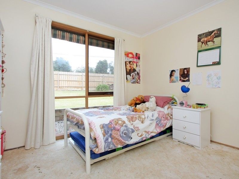 2 Annette Court, Langwarrin VIC 3910