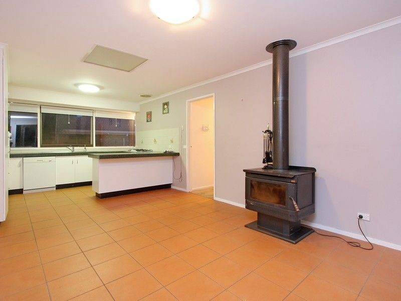14 Tyrone St, Langwarrin VIC 3910