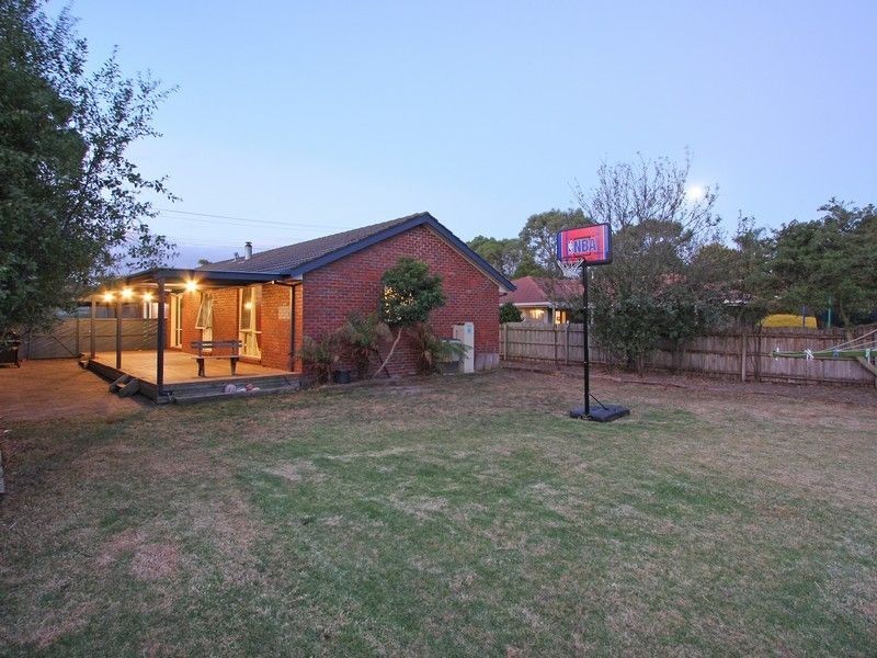 14 Tyrone St, Langwarrin VIC 3910