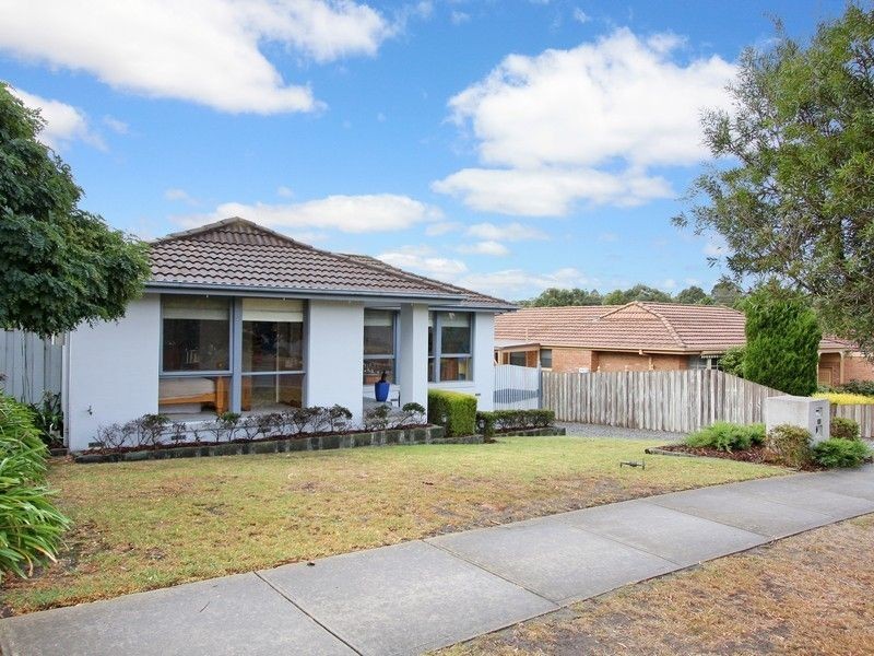 21 Monique Dr, Langwarrin VIC 3910