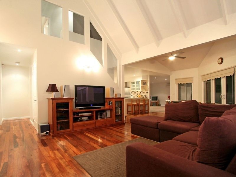 7 Black Wallaby Dr, Langwarrin VIC 3910