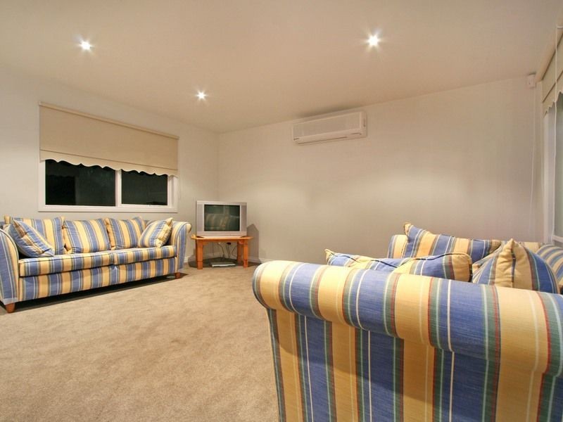 7 Black Wallaby Dr, Langwarrin VIC 3910