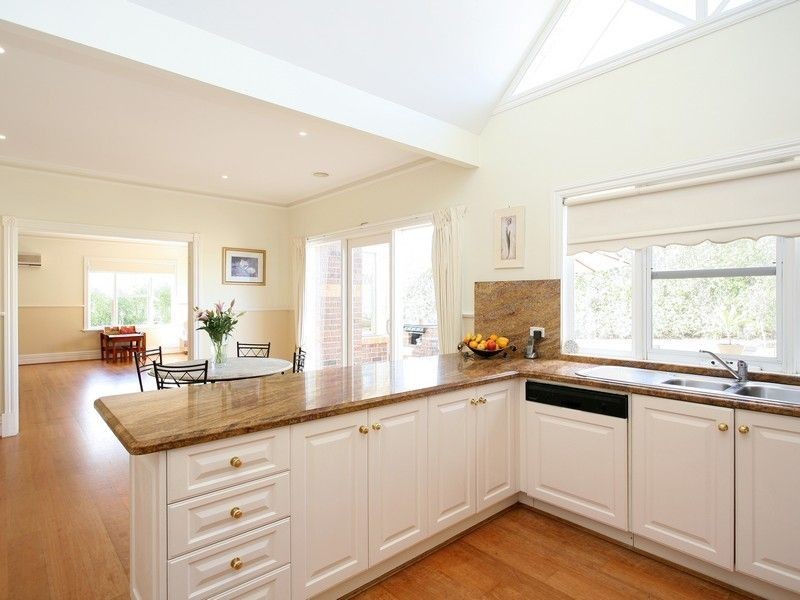 6 Hedgely Court, Langwarrin VIC 3910