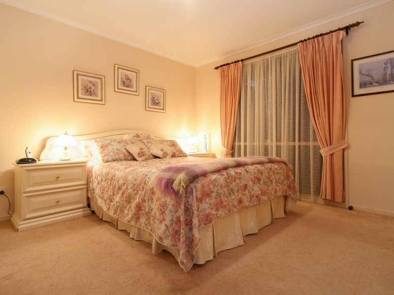 13 Beacon Drive, Langwarrin VIC 3910