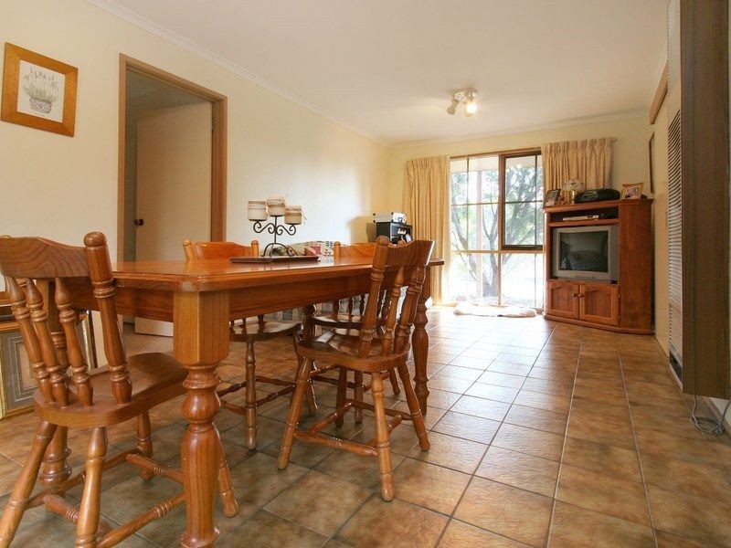 7 Banksia Court, Langwarrin VIC 3910