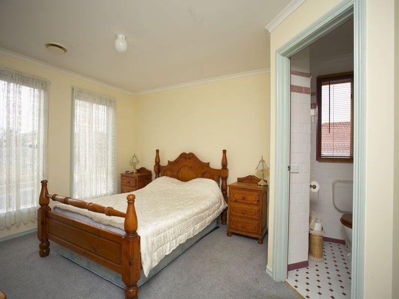 44 Wattle Bird Way, Langwarrin VIC 3910