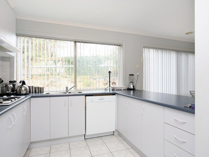 19 Bianco Court, Langwarrin VIC 3910