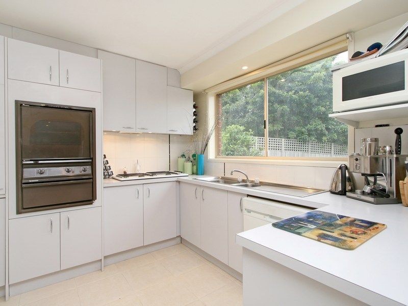 6 Waralong Crt, Langwarrin VIC 3910