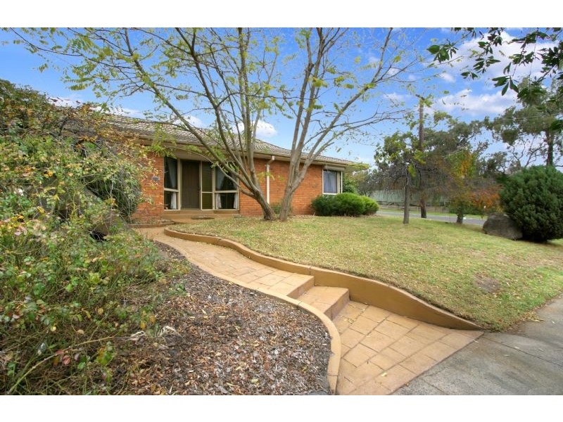 1 Chatswood Ave, Langwarrin VIC 3910