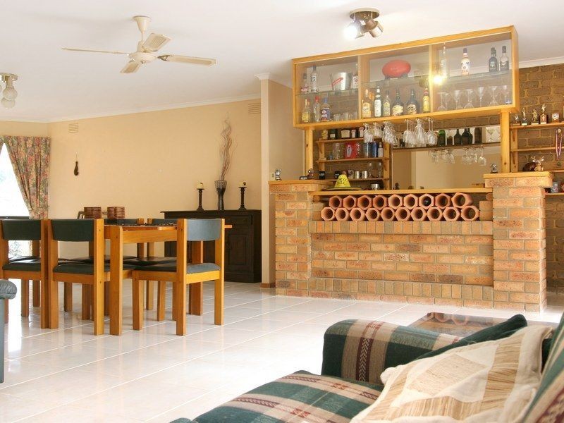 1 Chatswood Ave, Langwarrin VIC 3910