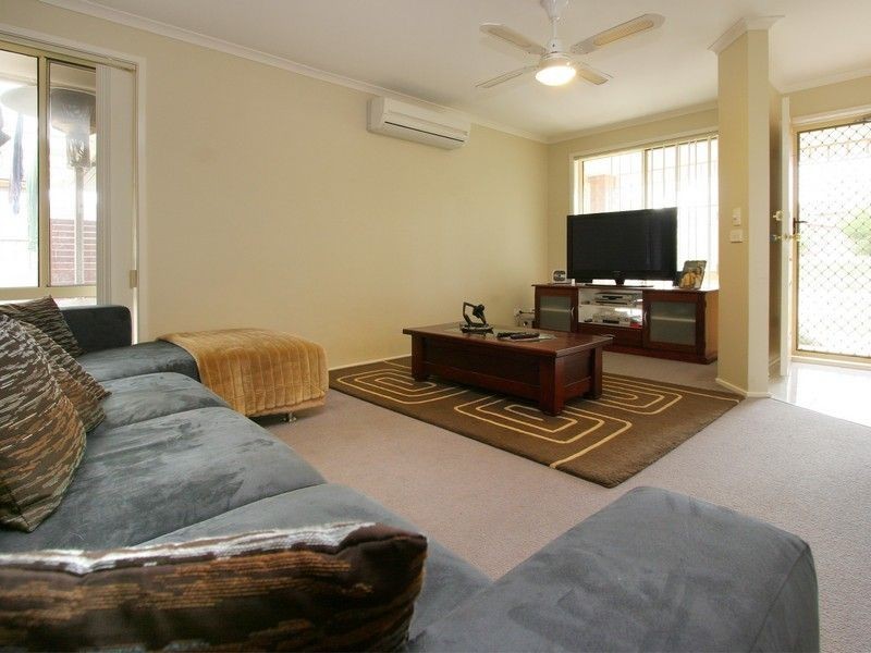 4 Grasswren Close, Langwarrin VIC 3910