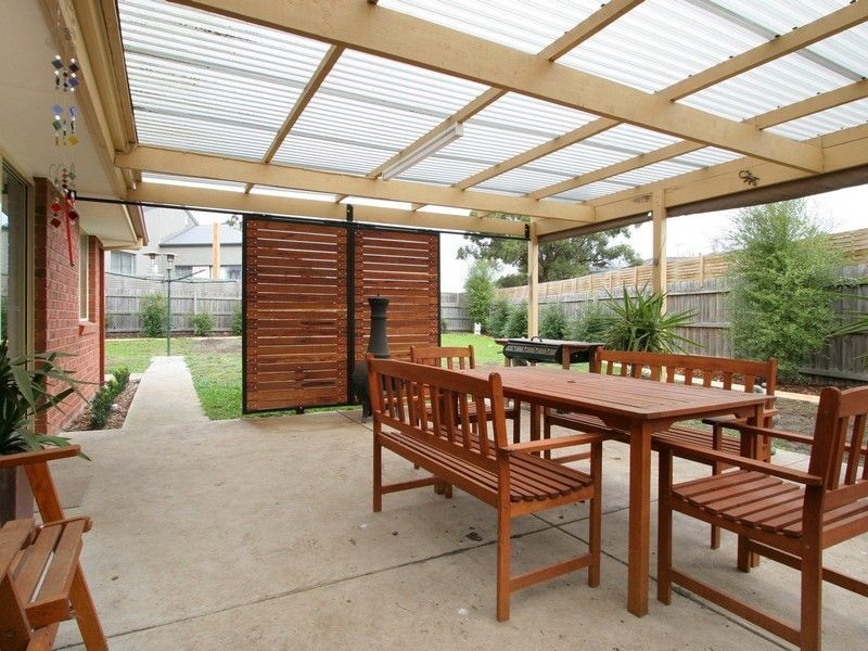 4 Grasswren Close, Langwarrin VIC 3910