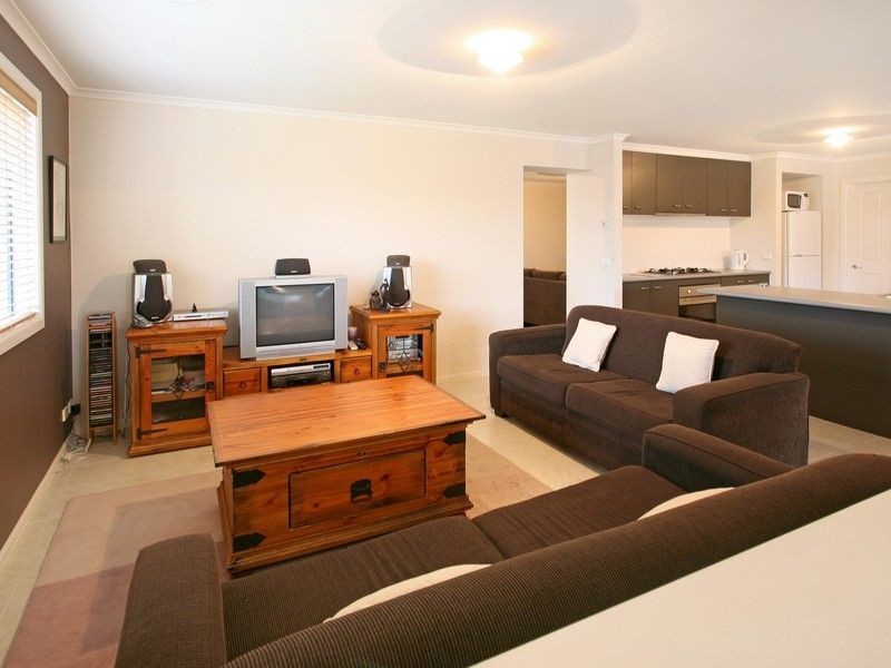 18 Brown Thornbill Crt, Langwarrin VIC 3910