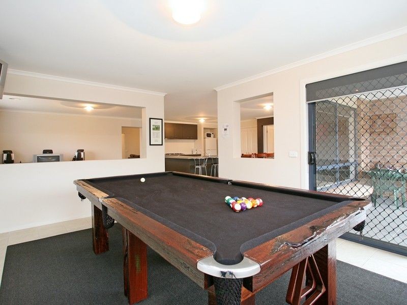 18 Brown Thornbill Crt, Langwarrin VIC 3910