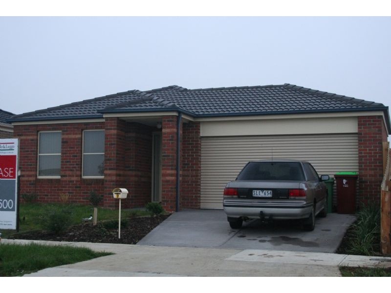 7 Hydra Street, Cranbourne VIC 3977