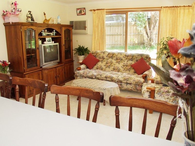 25 Wahgunyah Cr, Langwarrin VIC 3910