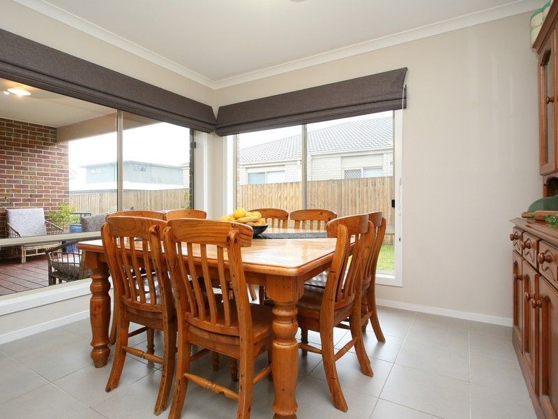 20 Park Valley Crescent, Langwarrin VIC 3910