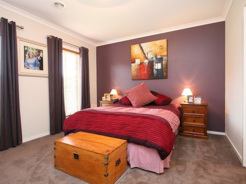 20 Park Valley Crescent, Langwarrin VIC 3910