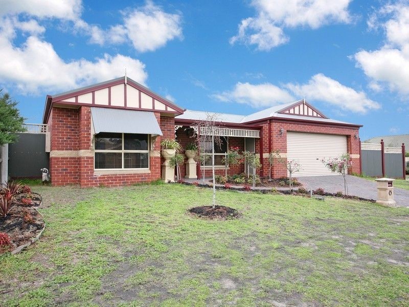 5 Huntingtower Cres, Langwarrin VIC 3910