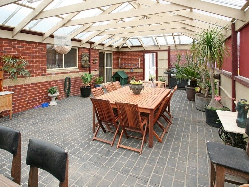 5 Huntingtower Cres, Langwarrin VIC 3910