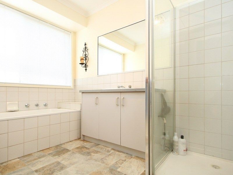 1/38  Richard Drive, Langwarrin VIC 3910