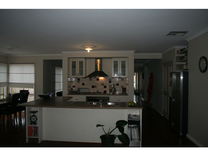 2 Valantine Road, Langwarrin VIC 3910