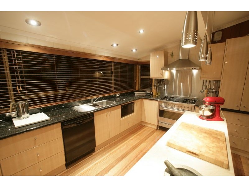 8 Langwarrin Crecent, Langwarrin VIC 3910