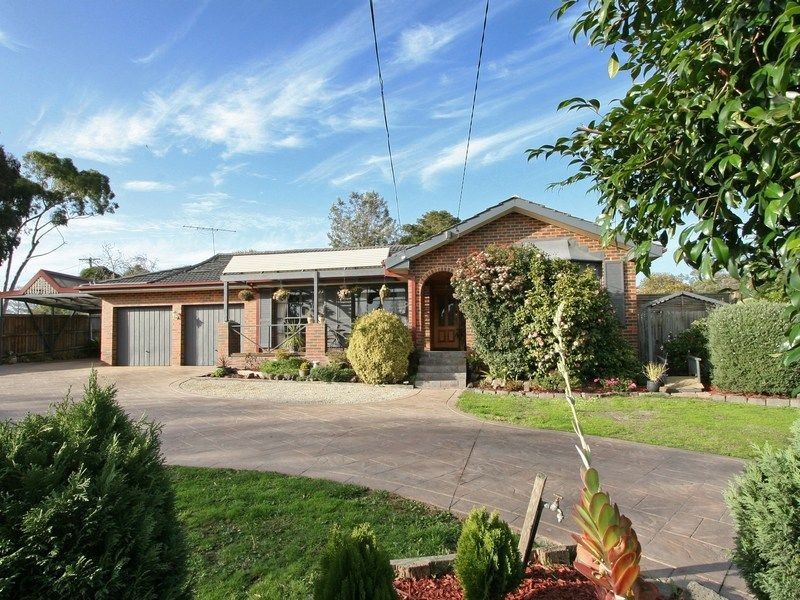 23 Maria Drive, Langwarrin VIC 3910