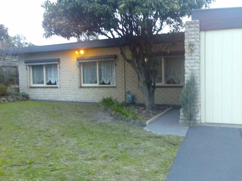 204 McMahons Road, Frankston VIC 3199