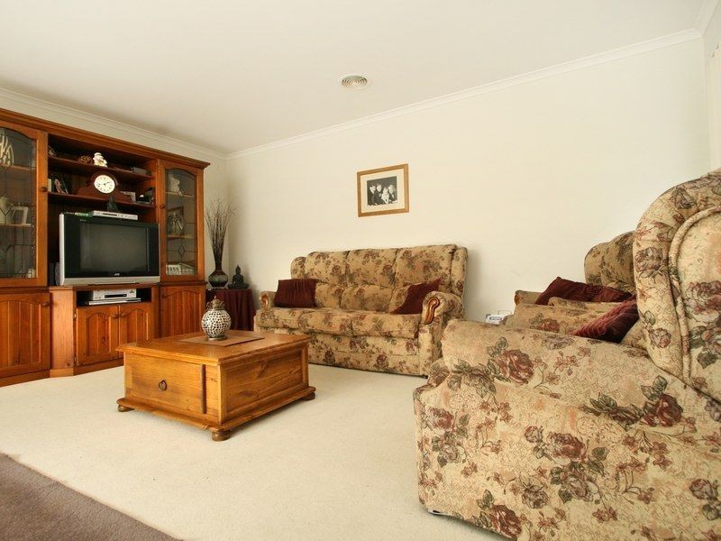 20 Romsey Place, Langwarrin VIC 3910