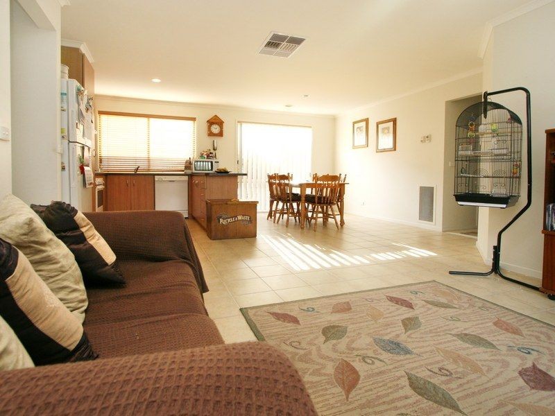 20 Romsey Place, Langwarrin VIC 3910
