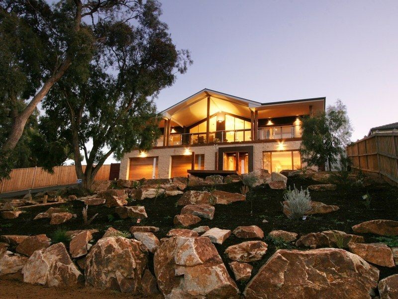 4 Sugar Glider Place, Langwarrin VIC 3910