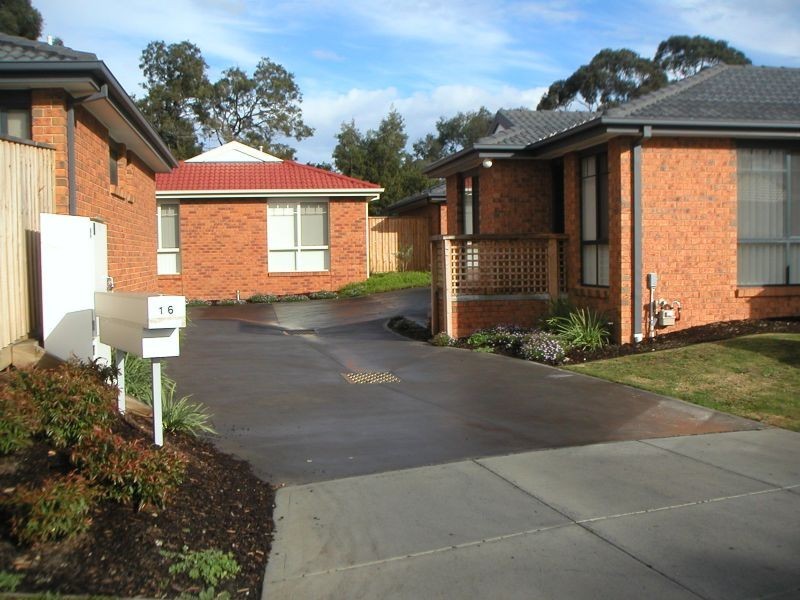 3/16 Daniel Drive, Langwarrin VIC 3910