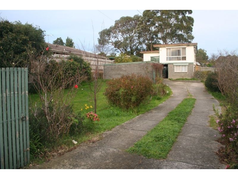 18 Maria Drive, Langwarrin VIC 3910