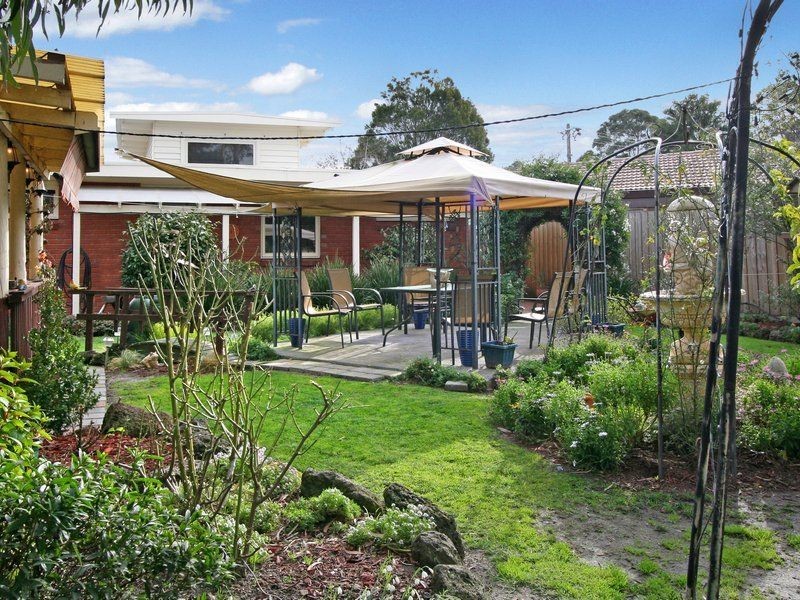 17 Lorraine Avenue, Langwarrin VIC 3910