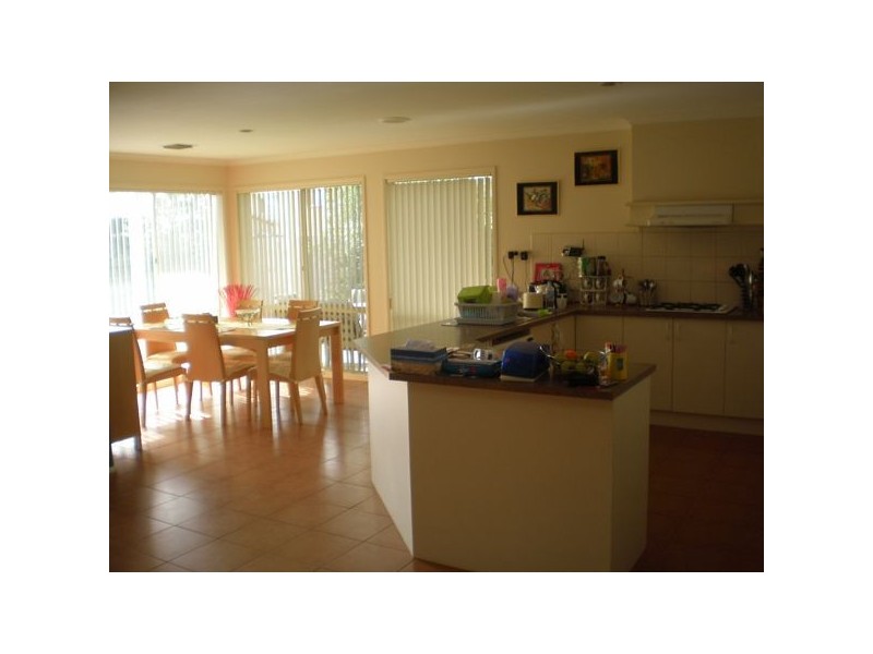 39 Manchester Drive, Skye VIC 3977