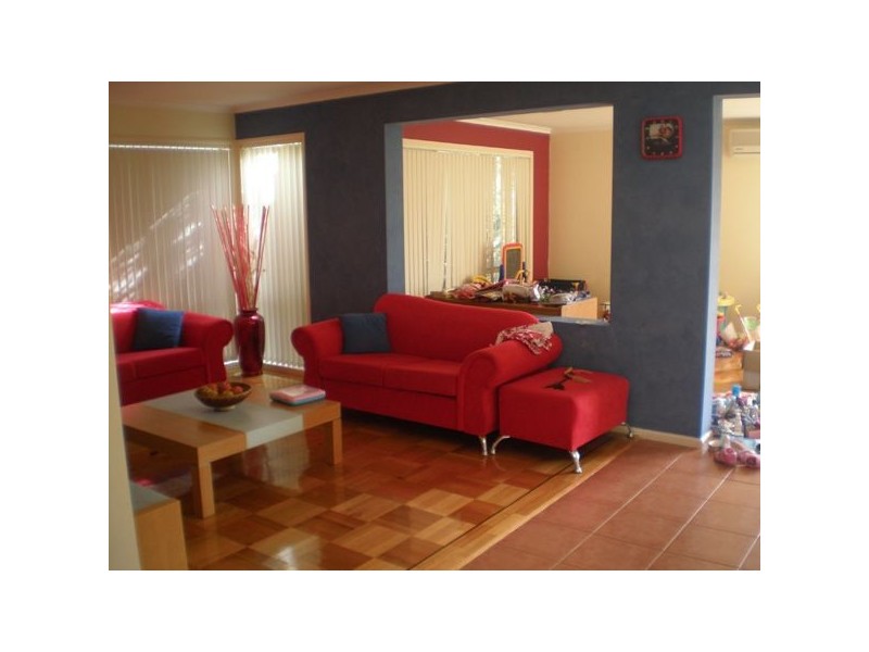 39 Manchester Drive, Skye VIC 3977