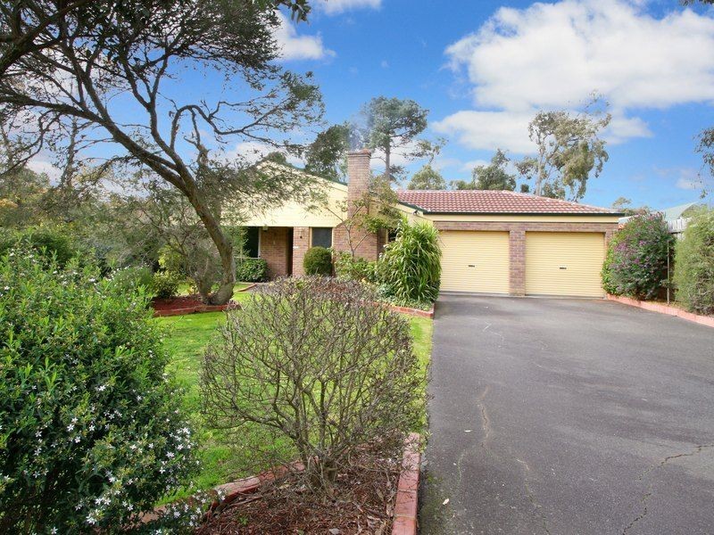 6 Elm Grove, Langwarrin VIC 3910