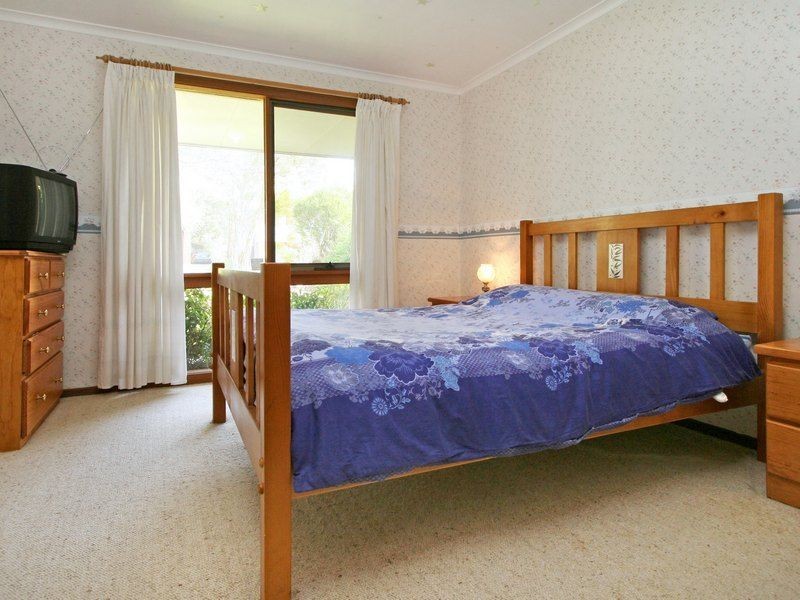 6 Elm Grove, Langwarrin VIC 3910